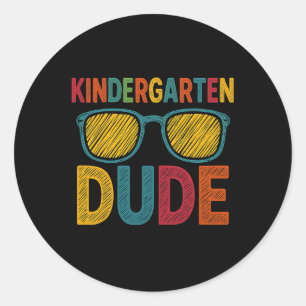 Adesivo Redondo Cara Kindergarten Engraçado Primeiro Dia de Volta