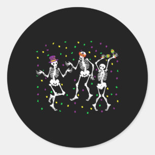 Adesivo Redondo Carnaval de Jester Skeleton dançando em Mardi Gras
