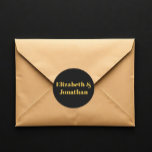 Adesivo Redondo Casamento com Tipografia Minimalista<br><div class="desc">Casamento Elegante minimalista com tipografia clássica dourada.</div>