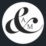 Adesivo Redondo Casamento de Ampersand do Monograma Script<br><div class="desc">Faça sua celebração com charme personalizado através de nossos autocolantes de casamento, projetados para encarnar graça e refinamento. Cada adesivo mostra seu monograma em um distinto tipo de serifa, evocando elegância do eterno e a força duradoura do seu sindicato. Uma amperse fluente em escrita clássica entrelinha delicadamente suas iniciais, capturando...</div>