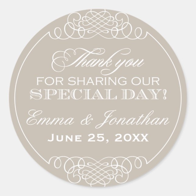 Adesivo Redondo Casamento de Beige Neutral Elegante Obrigado Monog (Frente)
