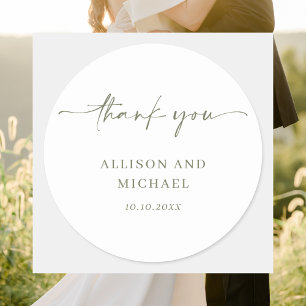 Adesivo Redondo Casamento de Script Verde Sage Moderno e Simples