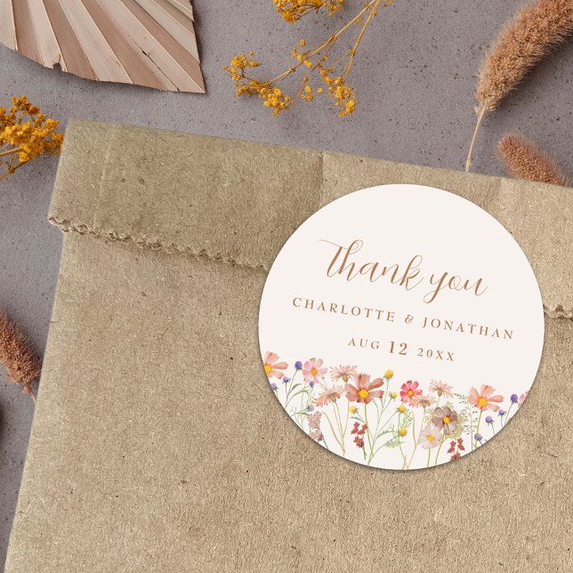 Adesivo Redondo Casamento de Watercolor Wildflower Boho (Boho fall Wildflower Wedding thank you favor stickers watercolor florals elegant script burnt orange)