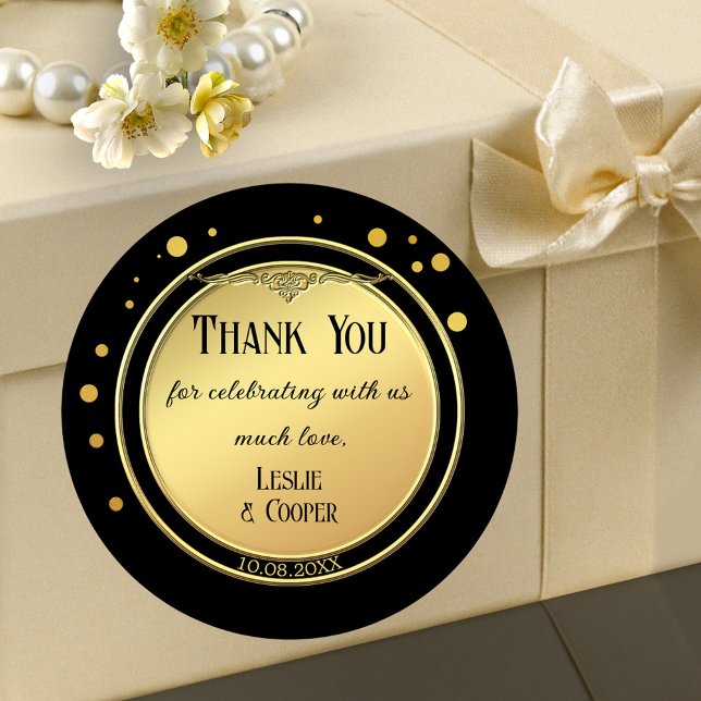 Adesivo Redondo Casamento Dourado e elegante da Arte Negra Deco Co (Elegant wedding sticker in art deco style in gold and black with festive gold glitter confetti)