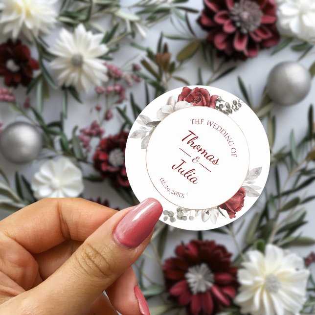 Adesivo Redondo Casamento Floral Elegante Burgundy & Silver (Elegant Burgundy & Silver Floral Wedding Classic Round Sticker)
