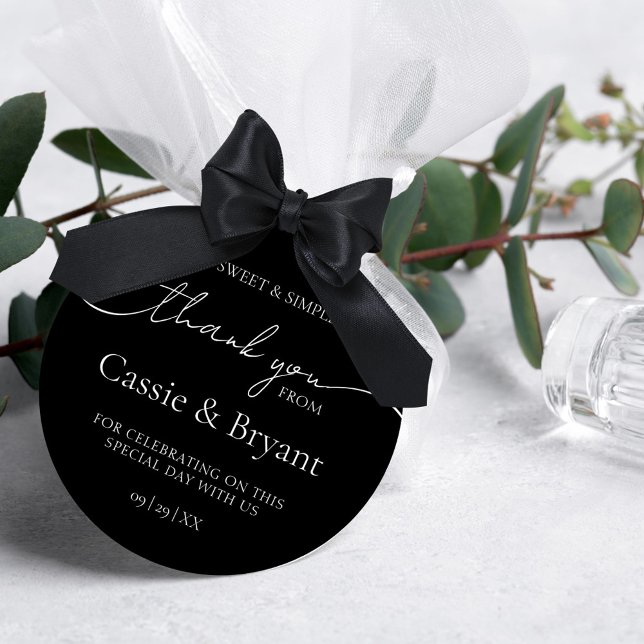 Adesivo Redondo Casamento Negro e Branco Moderno Elegante Obrigado (Elegant black and white wedding sticker for thank you gifts)