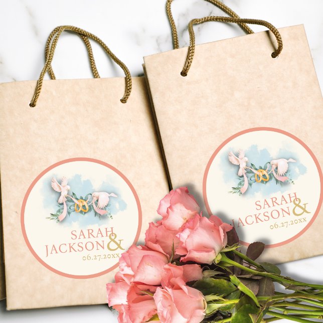 Adesivo Redondo Casamento Romântico de Doves Coral (Criador carregado)