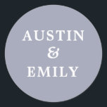 Adesivo Redondo Casamento Roxo Moderno Personalizado<br><div class="desc">Veja esses bonitos adesivos modernos para o seu casamento. Eles apresentam um fundo de cores bonito, um roteiro fofo e nomes personalizáveis para a noiva e o noivo adicionarem seu próprio nome. Personalize o texto como quiser para combinar com a sua vibração de casamento. Perfeito para todas as noites precisa...</div>