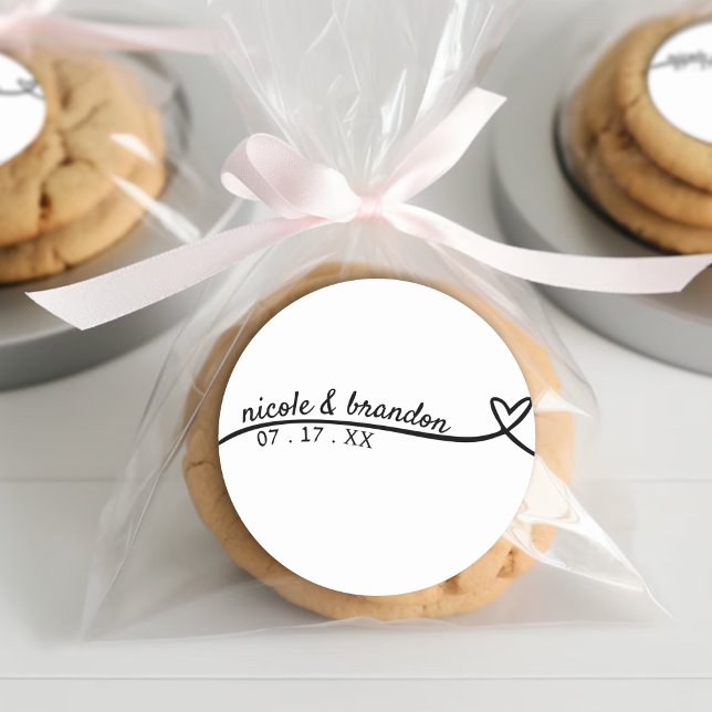 Adesivo Redondo Casamento Simples de Coração Branco e Preto (Simple White & Black Heart Wedding Classic Round Sticker
)