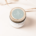 Adesivo Redondo Casamento Verde do Sage com o Monograma Elegante<br><div class="desc">Um adesivo verde de casamento leve e empoeirado com um design de monograma de folha de forma minimalista.</div>