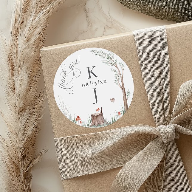 Adesivo Redondo Casamento Whimsical Da Árvore De Aquarela Obrigado (Watercolor whimsical trees forest mushroom botanical wedding monogram thank you favor gift sticker)
