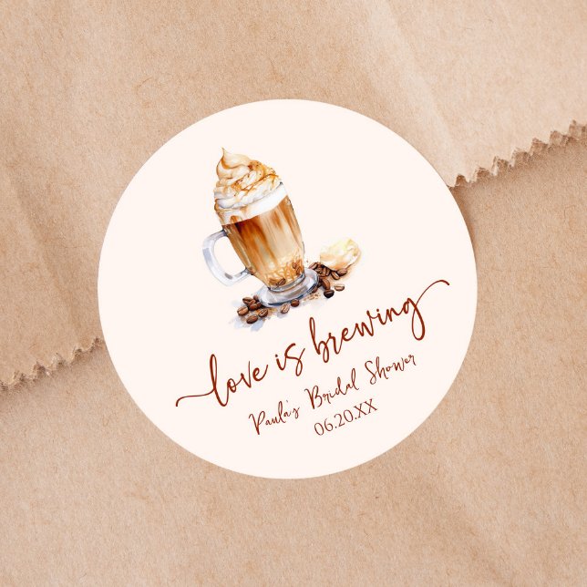 Adesivo Redondo Chá de Bebê com Café Love Is Brewing (Criador carregado)