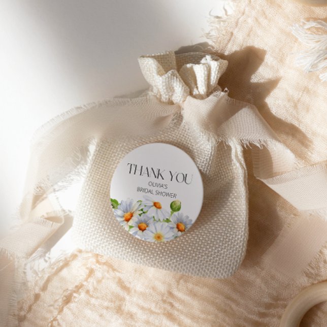 Adesivo Redondo Chá de Bebê de Margarida em Aquarela Minimalista M (Criador carregado)