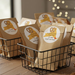 Adesivo Redondo Chá de Bebê Favorito de Pretzel Cultivado Localmen