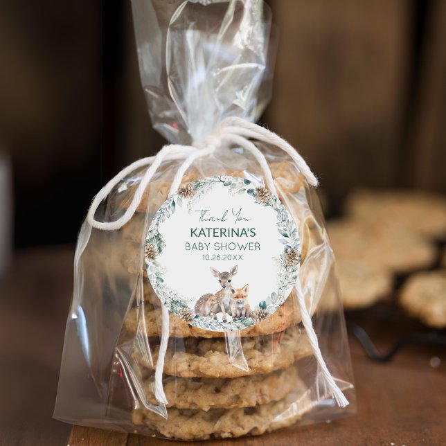 Adesivo Redondo Chá de fraldas De Animais De Floresta Cura Obrigad (Add these cute woodland animal thank you stickers to baked goods for an easy baby shower favor.)