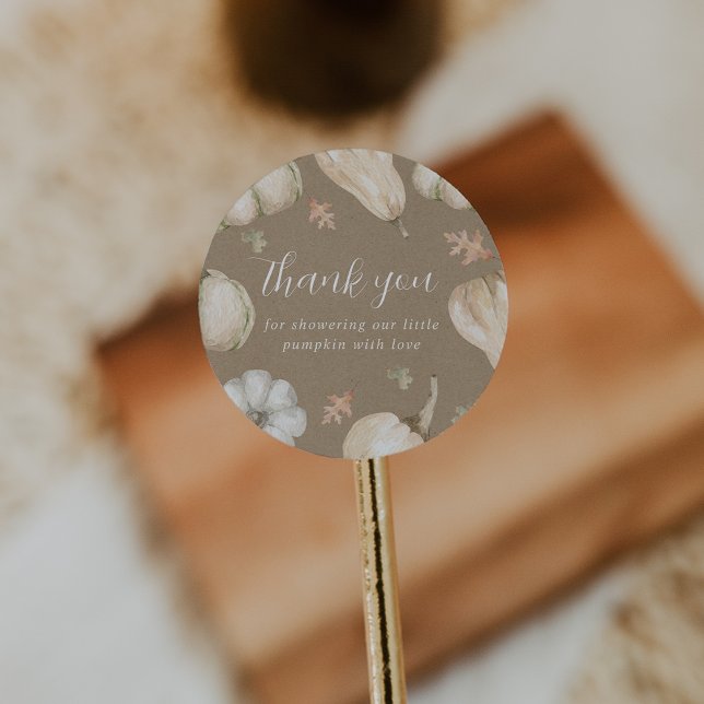 Adesivo Redondo Chá de fraldas De Pumpkins Branco Russo Obrigado (Criador carregado)