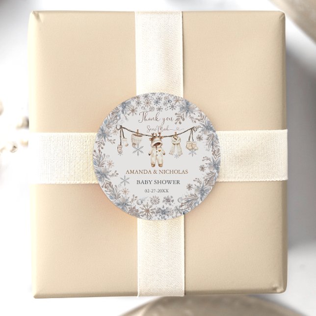 Adesivo Redondo Chá de fraldas De Roupas De Bebê Inverno Obrigado (Criador carregado)