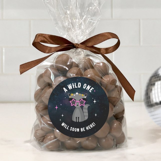 Adesivo Redondo Chá de fraldas de Uma Menina Rosa, Selvagem de Cac (Criador carregado)