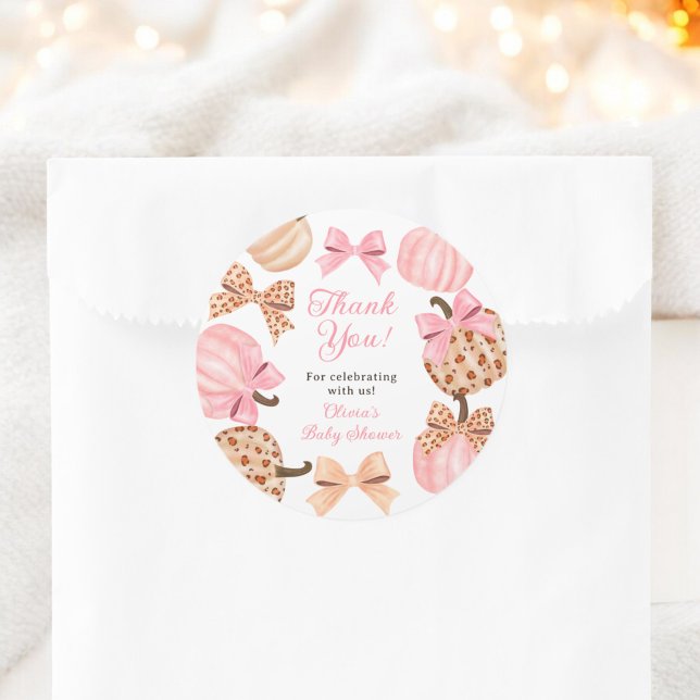 Adesivo Redondo Chá de fraldas Pumpkin De Arco Rosa Coquette Obrig (Coquette Pink Bow Pumpkin Baby Shower Thank You Classic Round Sticker)