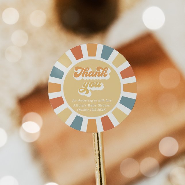 Adesivo Redondo Chá de fraldas Sunshine Aqui Vem O Filho Favor (Criador carregado)