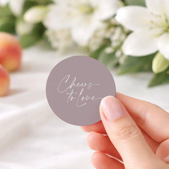 Adesivo Redondo Cheers to Love Wedding Favor Sticker (Criador carregado)