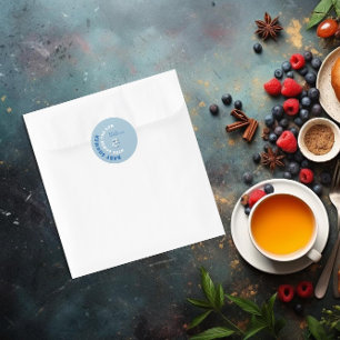 Adesivo Redondo Chuva de água azul minimalista para chá de bebê ma