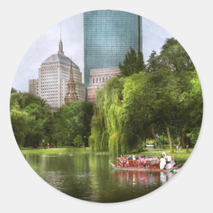 Adesivo Redondo Cidade - Mães de Boston - Jardim Público de Boston