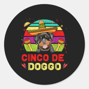 Adesivo Redondo Cinco De Doggo Rottweiler Cão Para Cinco De Mayo