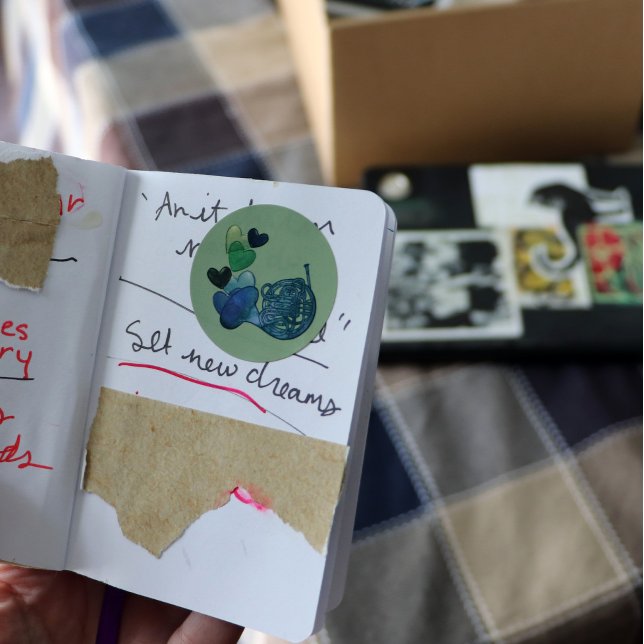 Adesivo Redondo Classe de Música de Horn Banda Francesa (Criador carregado)