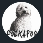 Adesivo Redondo Cockapoo<br><div class="desc">Um lindo Design de Cachorro de Cockapoo em uma variedade de itens.</div>