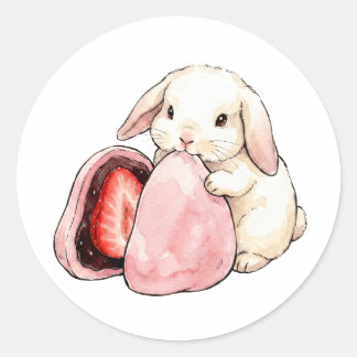 Adesivo Redondo Coelho Kawaii em Aquarela Comendo Mochi de Morango