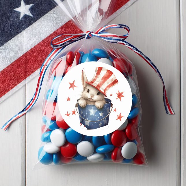 Adesivo Redondo Coelho Patriótico Vermelho Branco Revestido Superi (Cute patriotic bunny rabbit sticker)