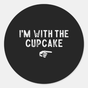 Adesivo Redondo Com o Cupcake Correspondente ao Traje Preguiçoso d