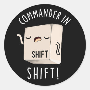 Adesivo Redondo Comandante na Camisa Teclado Engraçado Pun Dark BG