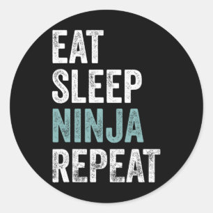 Adesivo Redondo Comer Dormir Ninja Repetir Roupa de Karatê Engraça