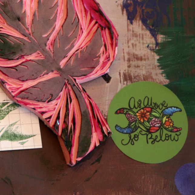 Adesivo Redondo Como Acima, Abaixo Da Lua Tripla (Criador carregado)