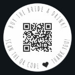 Adesivo Redondo Comprar Minimalista A Noiva Um Código QR De Bebida<br><div class="desc">Design moderno e elegante imprimiu o Comprar Minimalista O botão Redondo da Noiva A Bebida QR que pode ser personalizado com o seu texto. Clique no botão "Personalizar" e use nossa ferramenta design para modificar este modelo. Veja a Design de Arte Gráfica para outros produtos que combinam com este design!...</div>