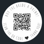 Adesivo Redondo Comprar Minimalista A Noiva Um Código QR De Bebida<br><div class="desc">Design moderno e elegante imprimiu o Comprar Minimalista O botão Redondo da Noiva A Bebida QR que pode ser personalizado com o seu texto. Clique no botão "Personalizar" e use nossa ferramenta design para modificar este modelo. Veja a Design de Arte Gráfica para outros produtos que combinam com este design!...</div>
