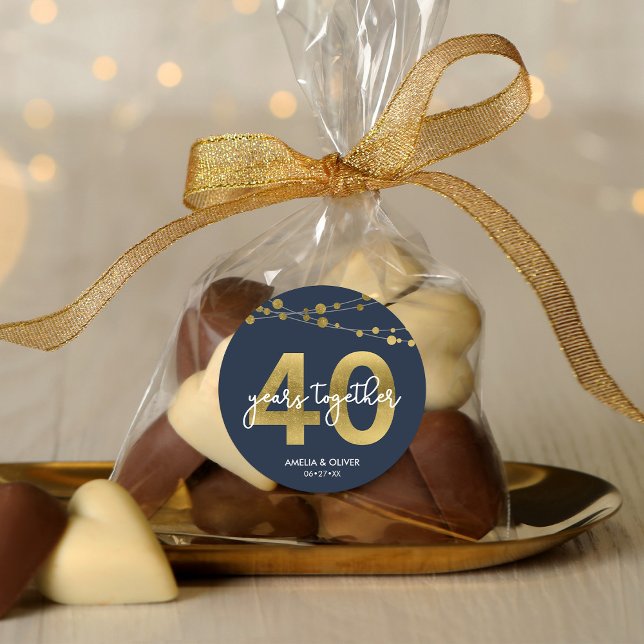 Adesivo Redondo Cordas Elegantes Azuis das Luzes 40º Aniversário (Criador carregado)