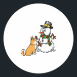 Adesivo Redondo Corgi Snowman Christmas<br><div class="desc">Esta design de Natal Corgi Snowman faz um presente de excelente para um dono de Corgi. Apresenta uma ilustração de cão Pembroke Welsh Corgi.</div>
