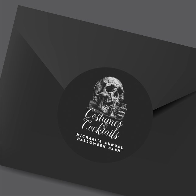 Adesivo Redondo Costume and Cocktails Black Halloween Party  (Criador carregado)