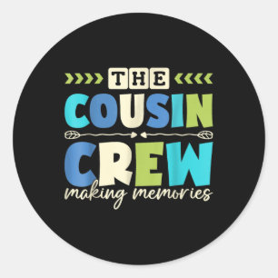 Adesivo Redondo Cousin Crew 2025 Memórias do Fazer Férias da Famíl