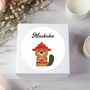 Adesivo Redondo Cute Muskoka Canada Beaver com Red Hat
