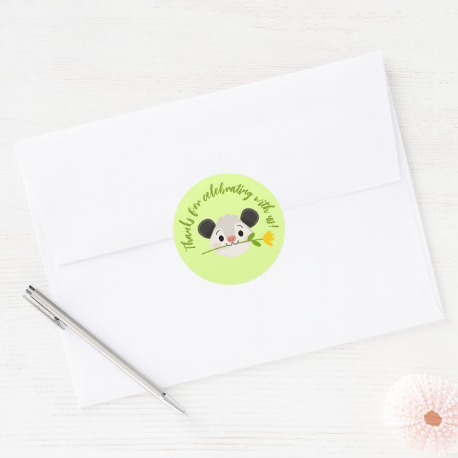 Adesivo Redondo Cute Opossum Face with Flower (Envelope)