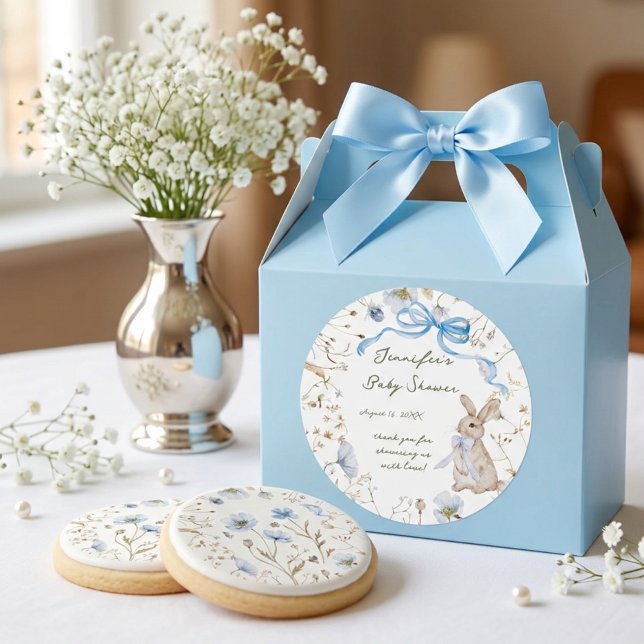 Adesivo Redondo Cute Storybook Bunny Wildflower Wreath Baby Shower (Criador carregado)