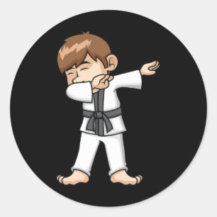 Adesivo Redondo Dabbing Karate Boy Engraçado Cartoon de Artes Marc