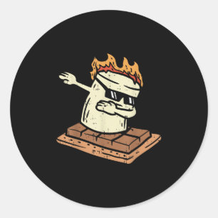 Adesivo Redondo Dabbing Smore Marshmallow Fofo Dab Dança Acampamen