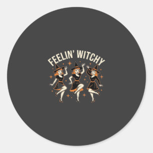 Adesivo Redondo Dança de Bruxa de Halloween Feelin 'Witchy