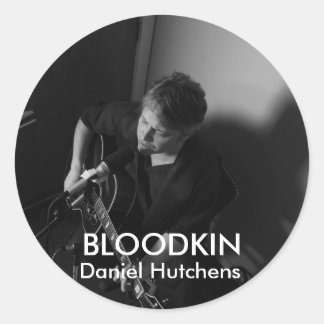 ADESIVO REDONDO DANIEL HUTCHENS STICKER