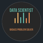 Adesivo Redondo Data Scientist Problem Solver Data Science<br><div class="desc">Solucionador de problemas orientado por dados utilizando técnicas avançadas em ciência de dados para fornecer ideias e soluções valiosas para desafios complexos.</div>